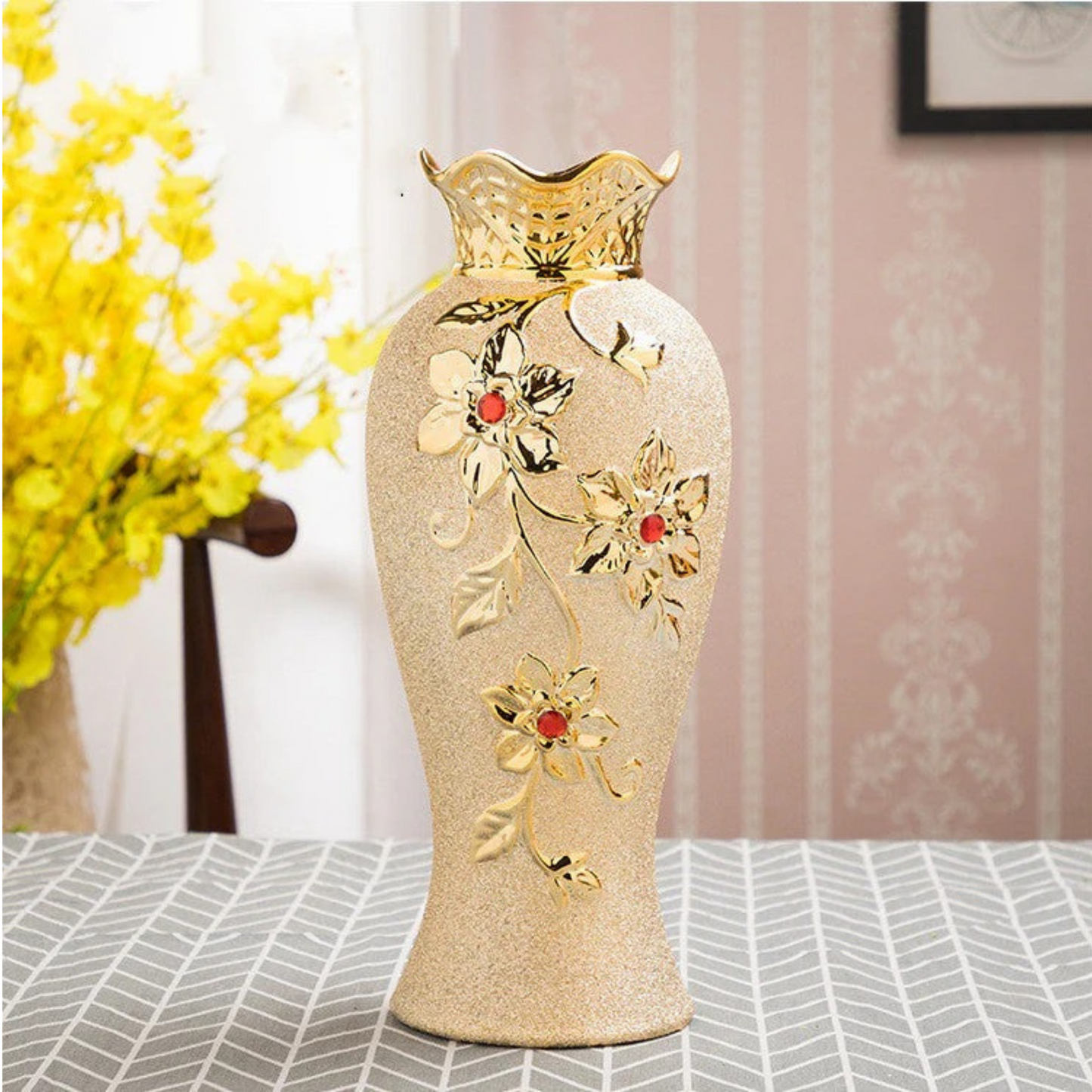 European Style Gold Ceramic Vase