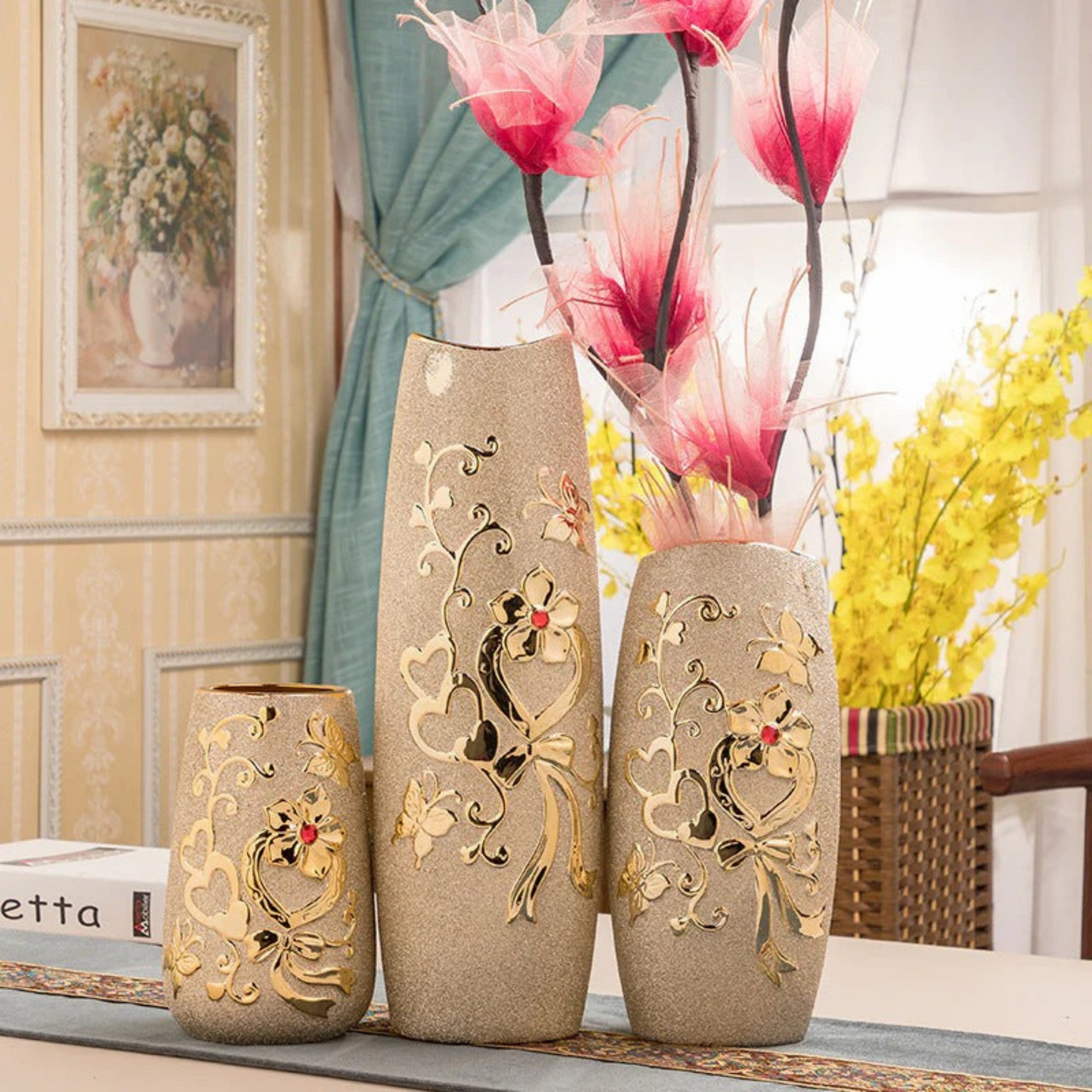 European Style Gold Ceramic Vase